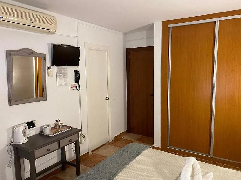 Hotel Virgen Del Rocio Torremolinos España