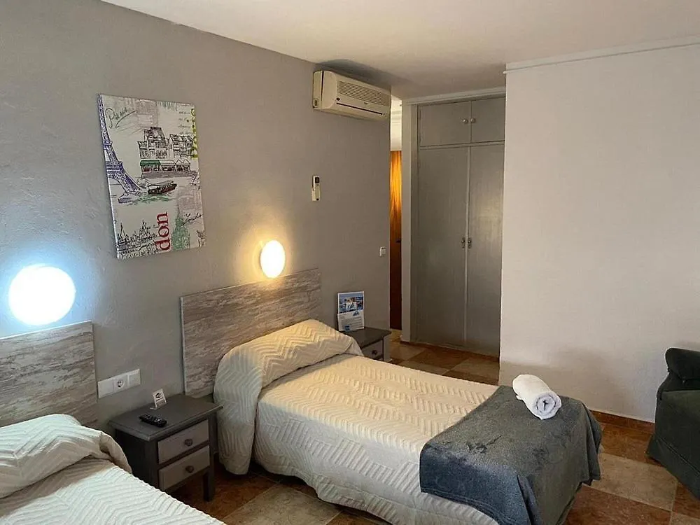 Hotel Virgen Del Rocio Torremolinos 0*,